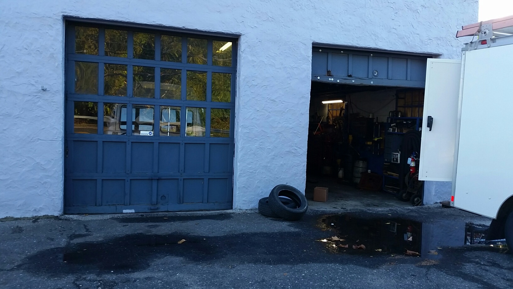 commercial garage door